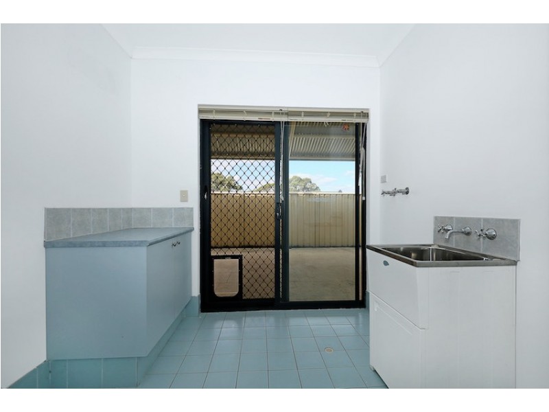 3 Wirra Lane, Lakelands WA 6180