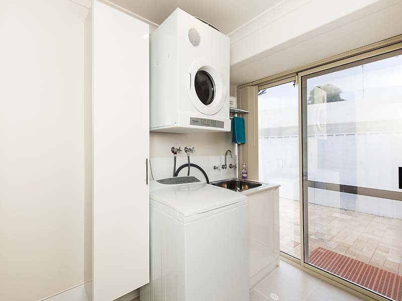 26B Candelo Loop, Greenfields WA 6210