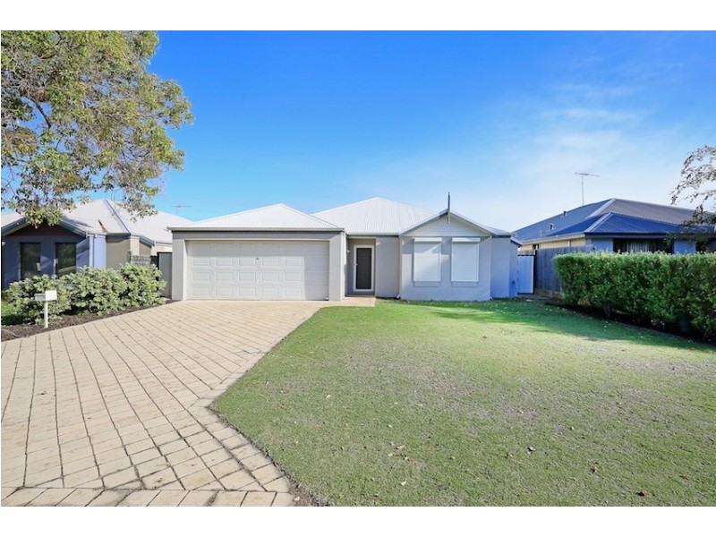 16 Wanjeep Street, Dudley Park WA 6210