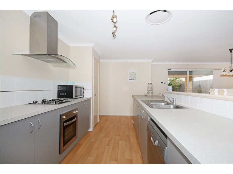 16 Wanjeep Street, Dudley Park WA 6210