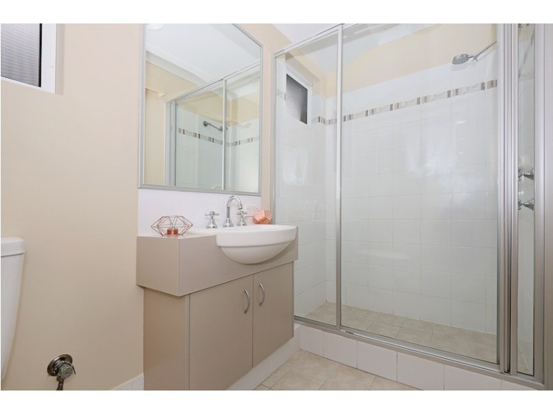 16 Wanjeep Street, Dudley Park WA 6210