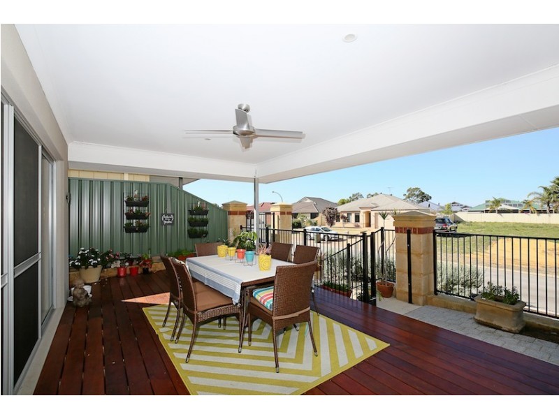 55 Ravendale Drive, Dudley Park WA 6210