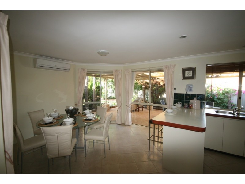 9 Tacoma Loop, Dudley Park WA 6210