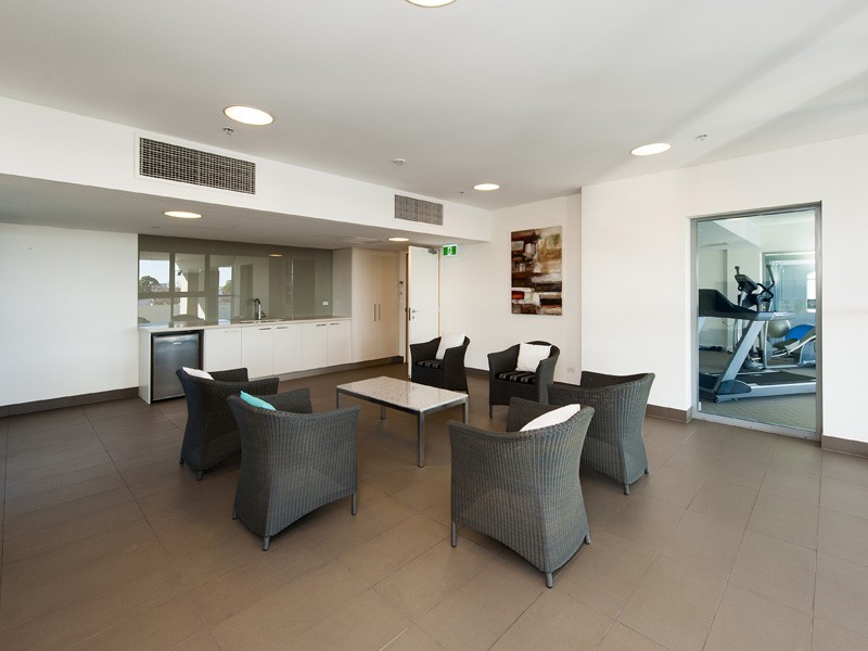 13/1 Barracks Lane, Mandurah WA 6210