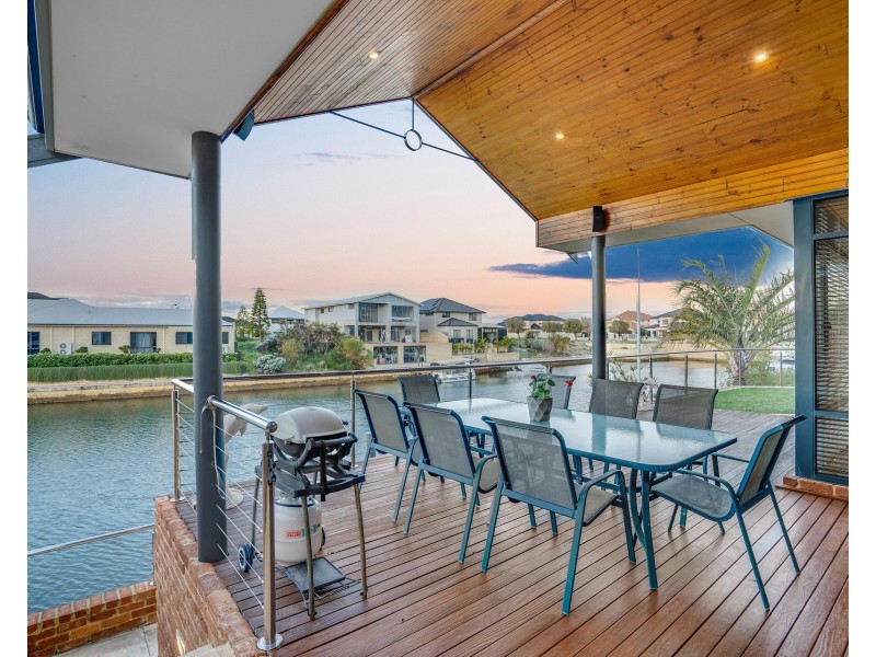 68 Avocet Island Quays, Wannanup WA 6210