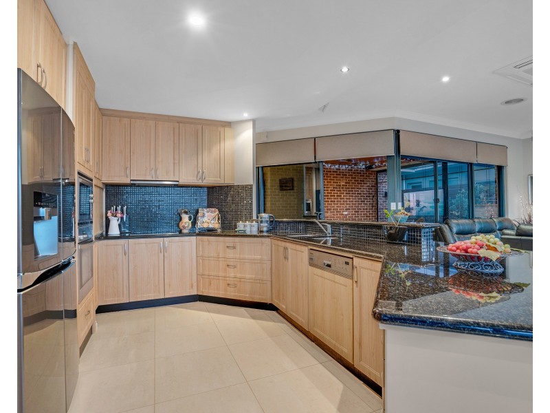 68 Avocet Island Quays, Wannanup WA 6210