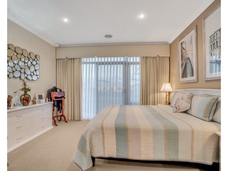 68 Avocet Island Quays, Wannanup WA 6210