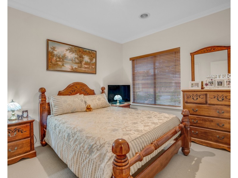 68 Avocet Island Quays, Wannanup WA 6210