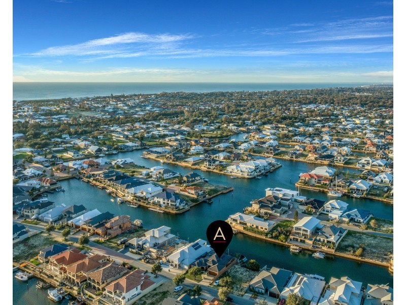 68 Avocet Island Quays, Wannanup WA 6210