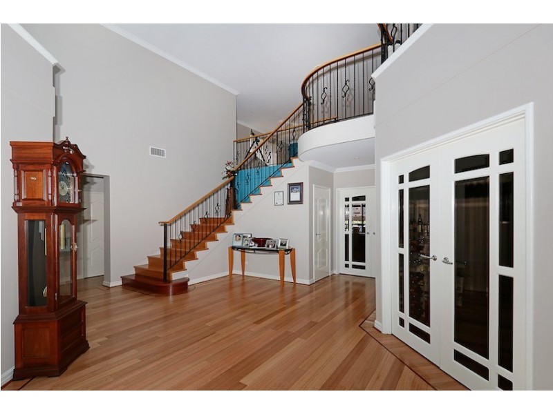 42 Santavea Mews, Halls Head WA 6210