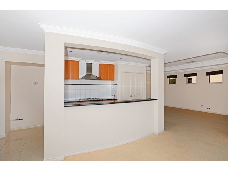 29 Brindabella Crescent, Halls Head WA 6210