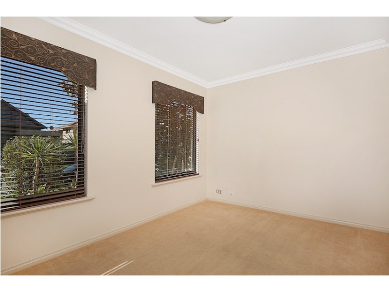 29 Brindabella Crescent, Halls Head WA 6210