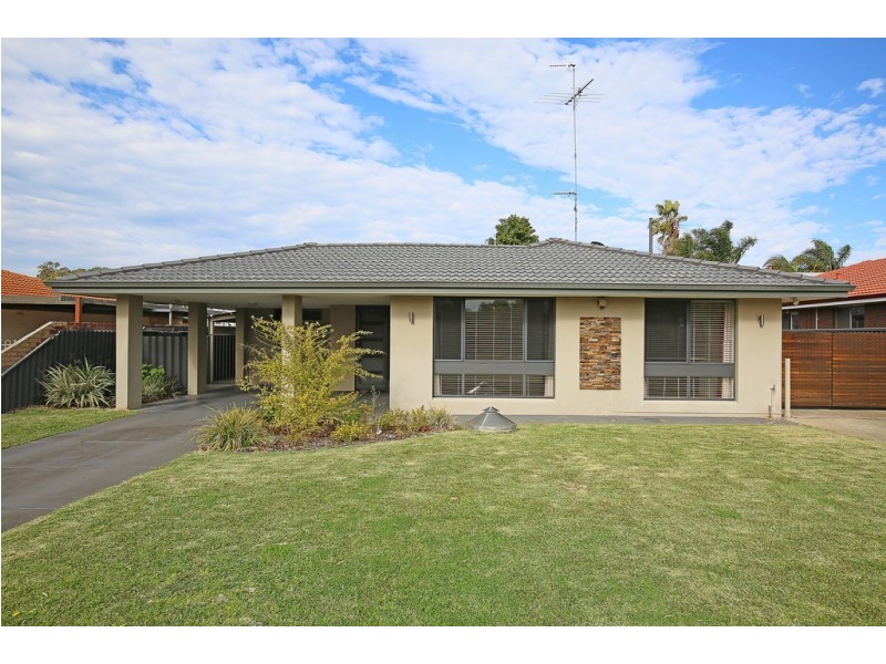 17 Vance Street, Dudley Park WA 6210