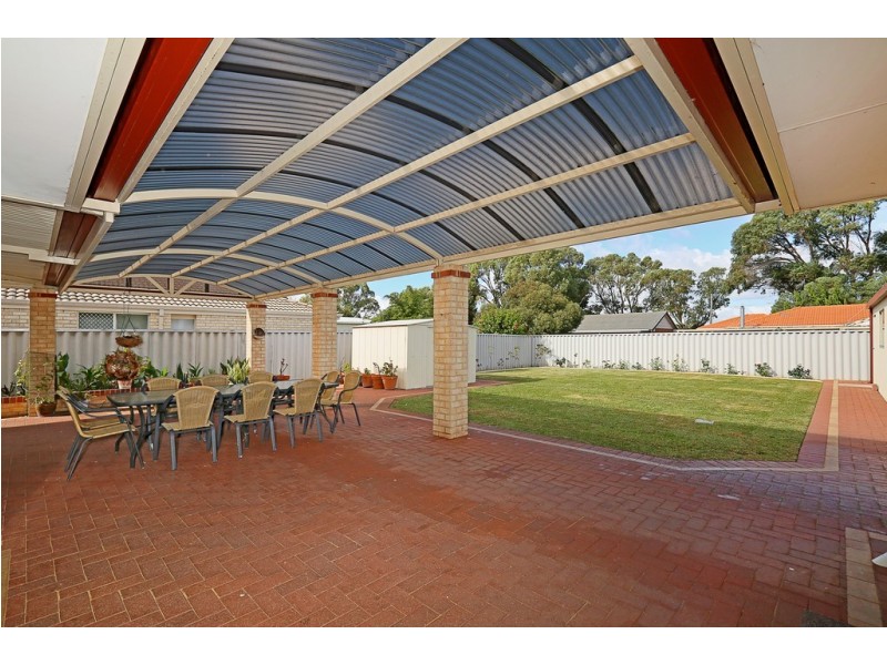 11 Assam Street, Madora Bay WA 6210