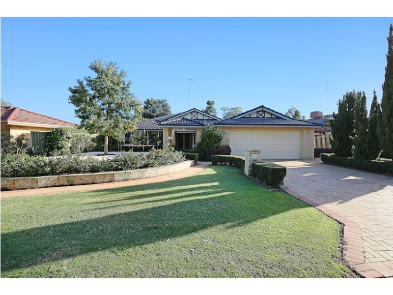 29 Willoughbridge Crescent, Erskine WA 6210