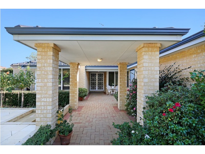 29 Willoughbridge Crescent, Erskine WA 6210