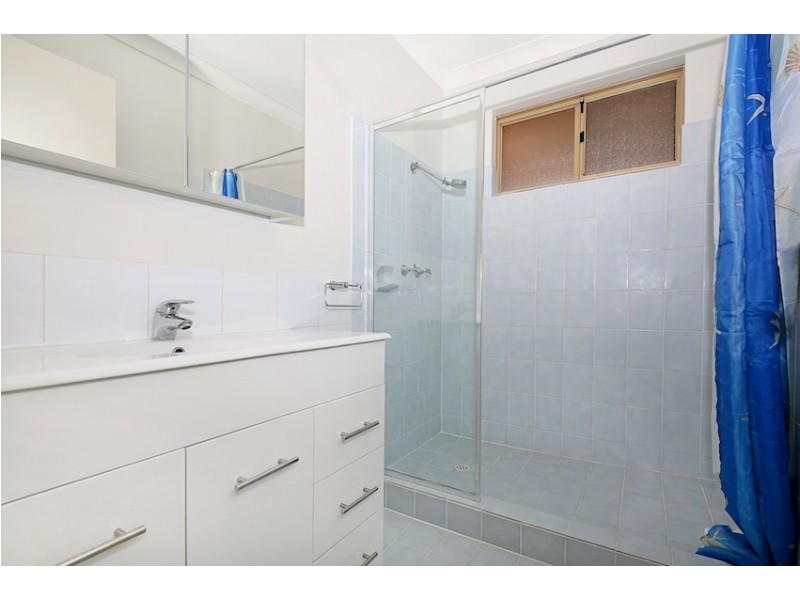 1 Scrivener Place, Halls Head WA 6210