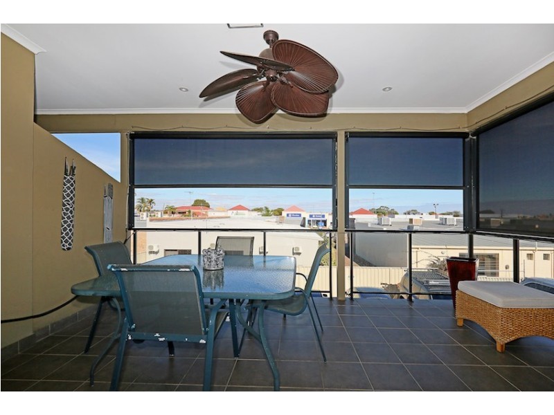 6/15 Davey Street, Mandurah WA 6210