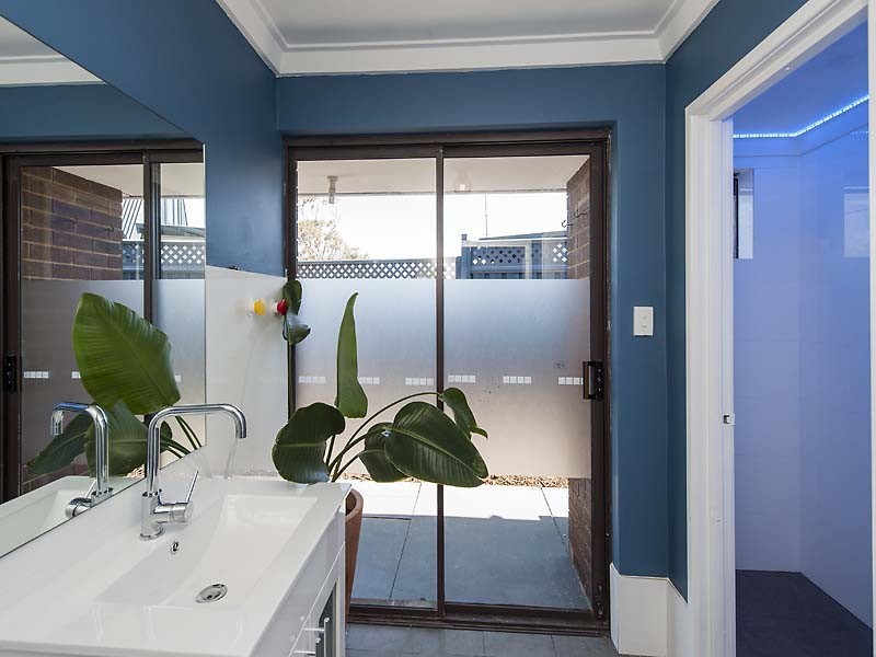 8 Ivanhoe Crescent, Falcon WA 6210