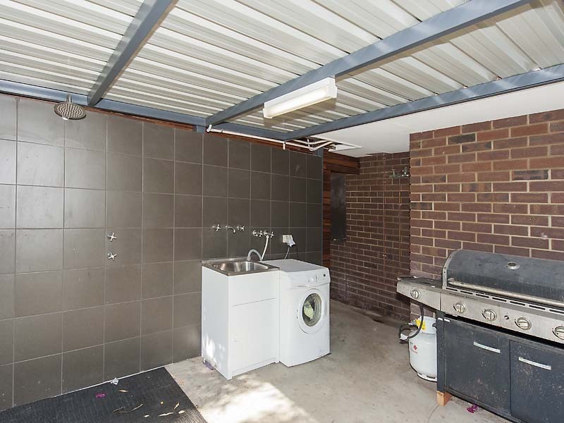 8 Ivanhoe Crescent, Falcon WA 6210