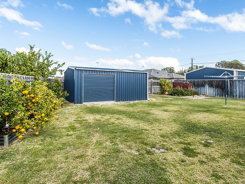 25 Blue Wren Gardens, Coodanup WA 6210
