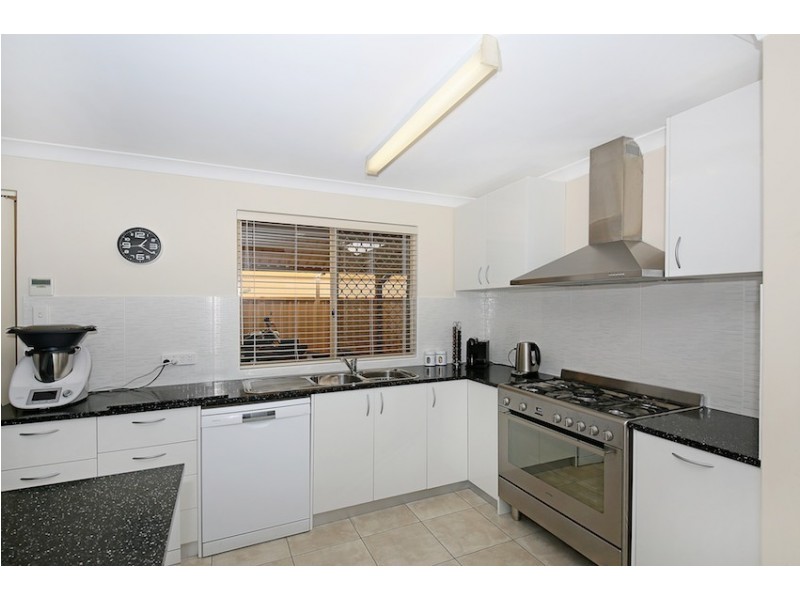 12 Hayes Court, Ravenswood WA 6208