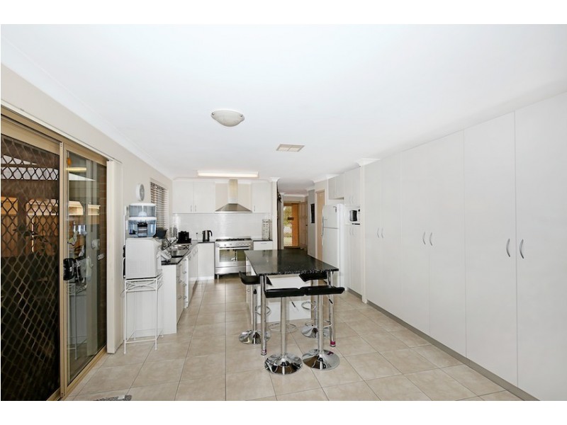 12 Hayes Court, Ravenswood WA 6208