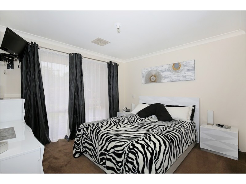 12 Hayes Court, Ravenswood WA 6208