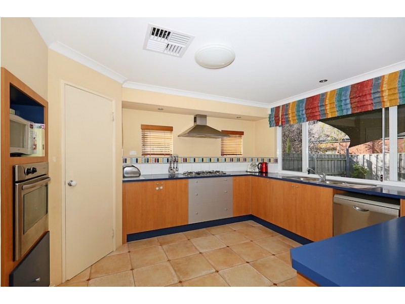 15 Chantilly Circuit, Meadow Springs WA 6210