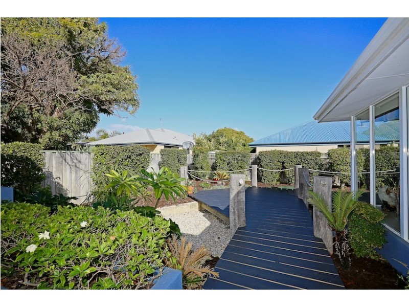 15 Chantilly Circuit, Meadow Springs WA 6210