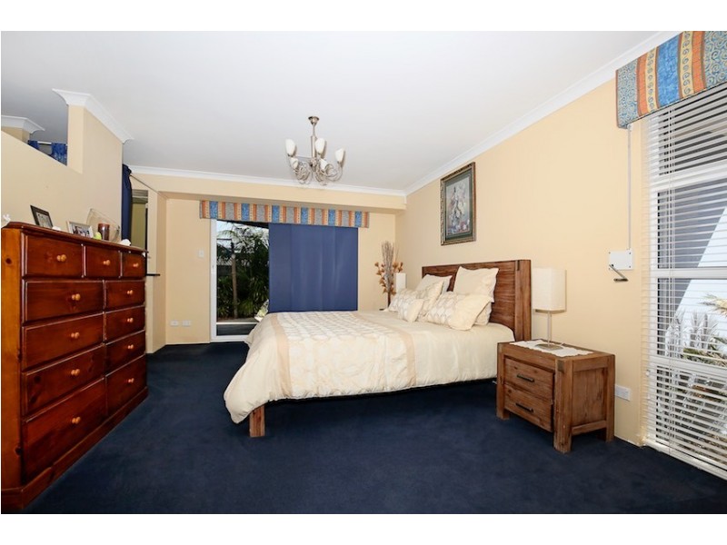 15 Chantilly Circuit, Meadow Springs WA 6210