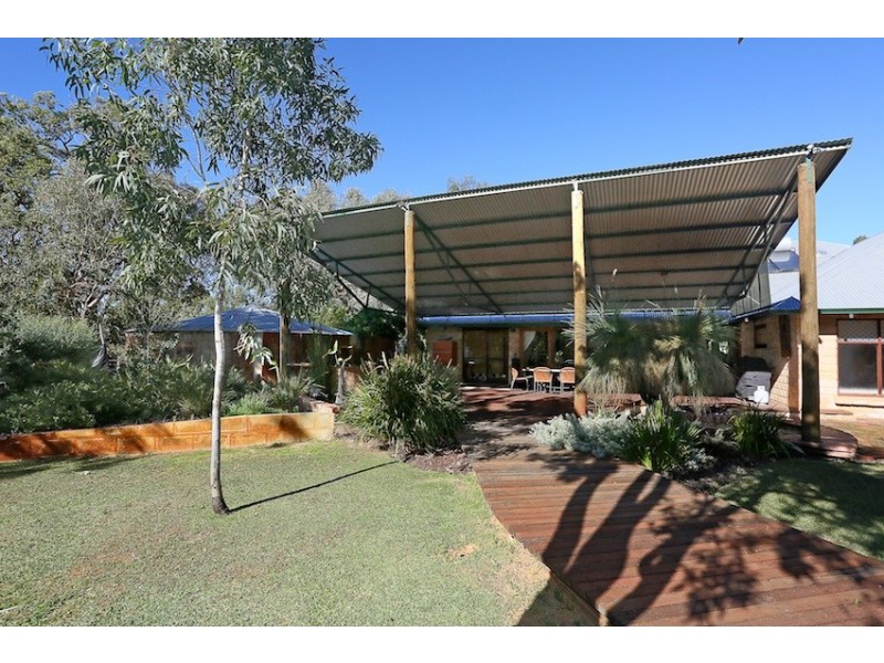 31 Marginata Road, Parklands WA 6180