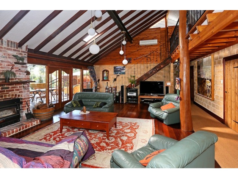 31 Marginata Road, Parklands WA 6180