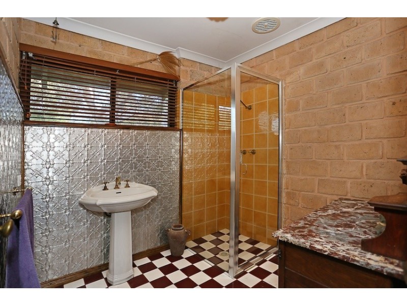 31 Marginata Road, Parklands WA 6180