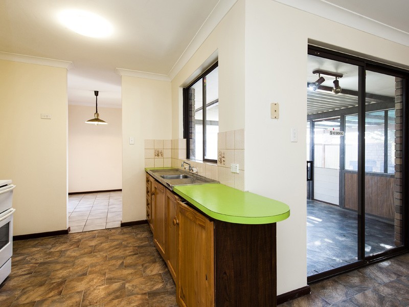 20 Vance Street, Dudley Park WA 6210