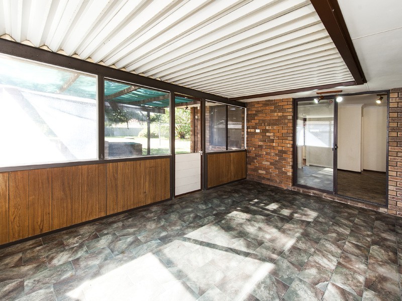 20 Vance Street, Dudley Park WA 6210