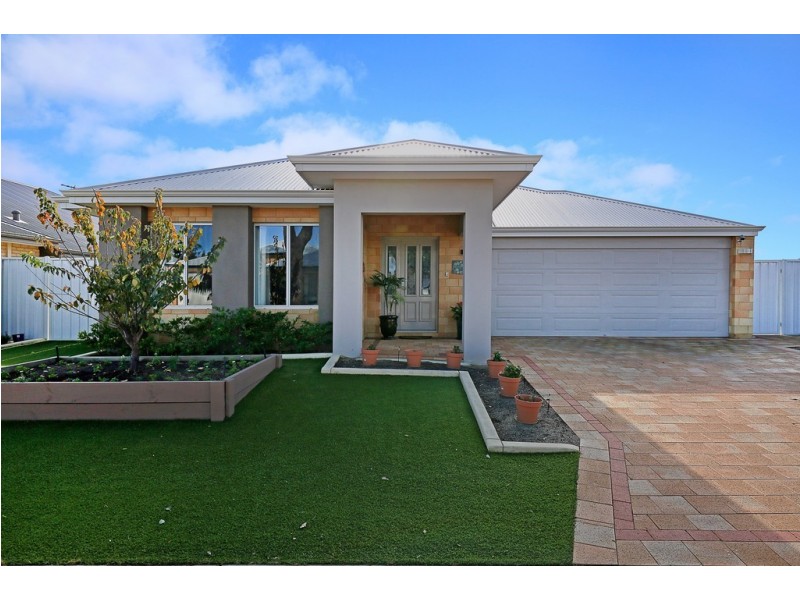 15 Skylark Loop, Erskine WA 6210