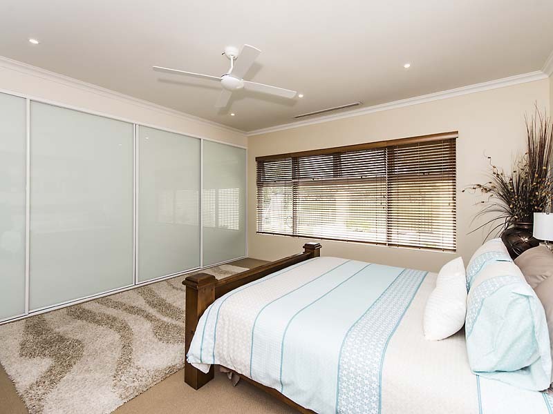 53 Midsummer Circle, Pinjarra WA 6208