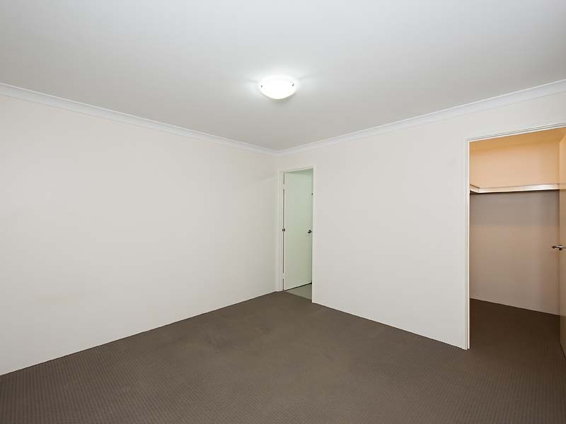 2/6 Anstruther Road, Mandurah WA 6210