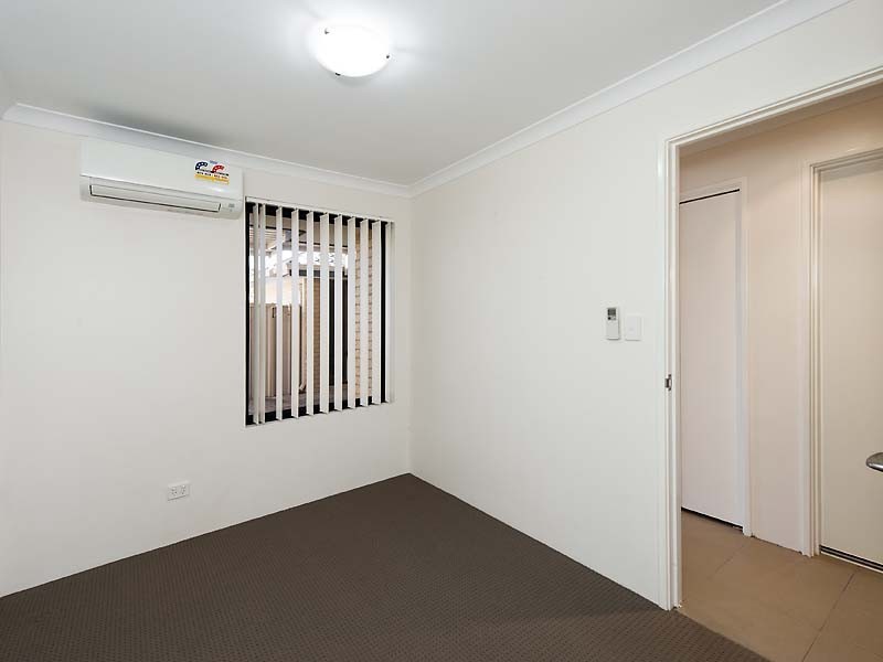 2/6 Anstruther Road, Mandurah WA 6210