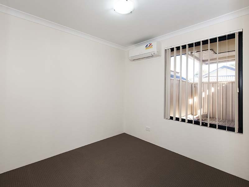 2/6 Anstruther Road, Mandurah WA 6210