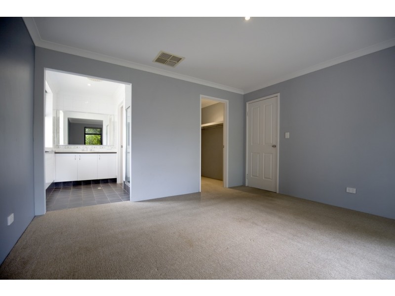 26 Contest Ave, Falcon WA 6210