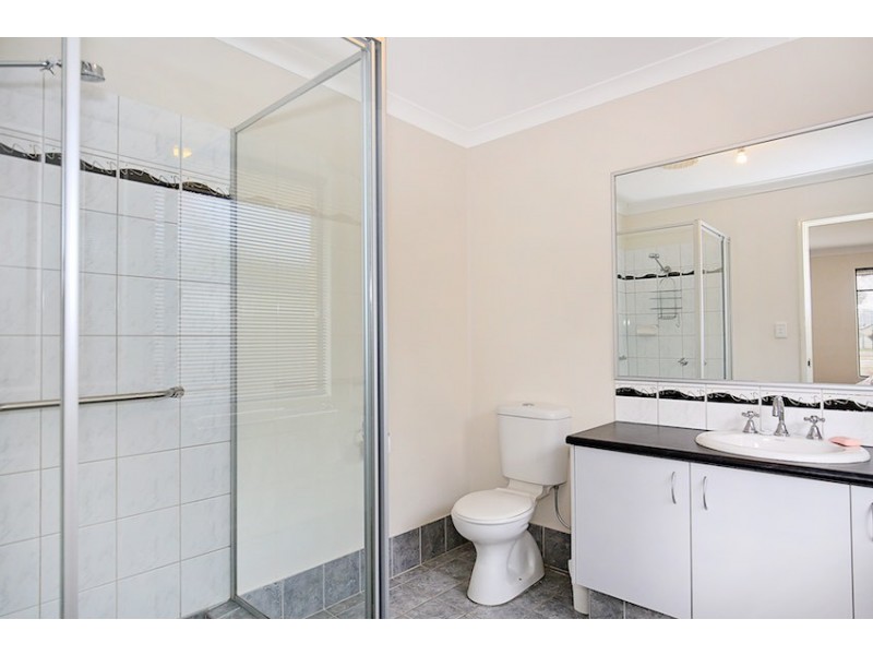 2 Capilano Court, Meadow Springs WA 6210
