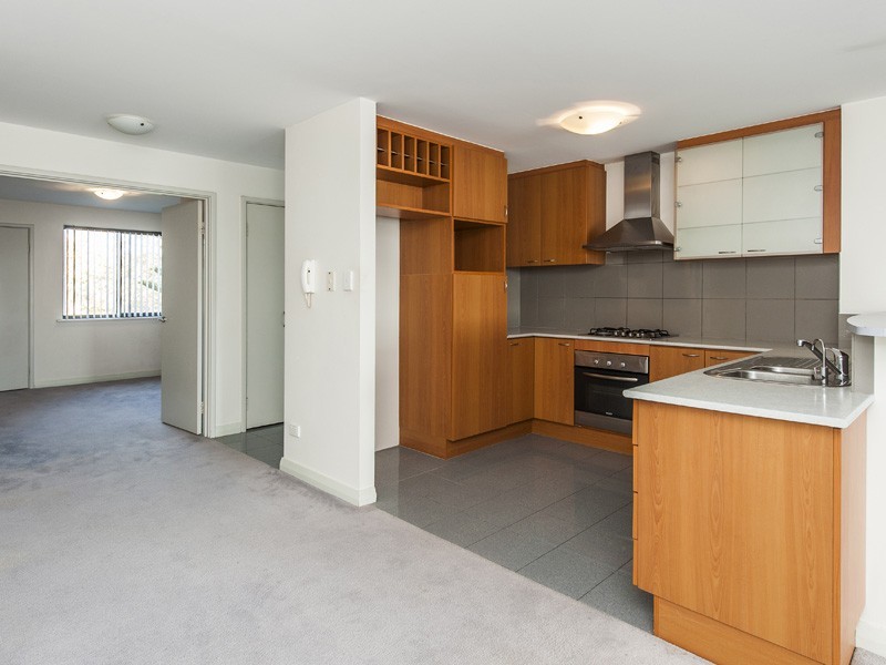 46/206 Mary Street, Halls Head WA 6210