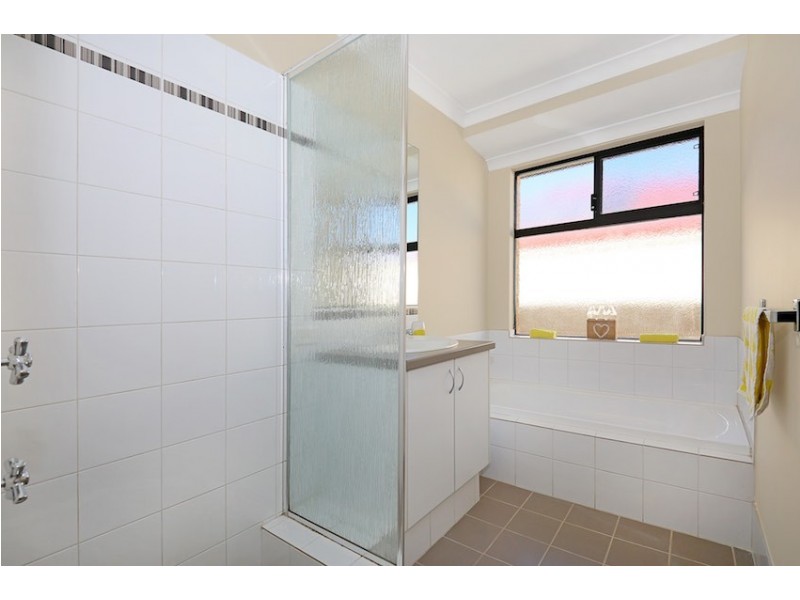 19 Dowerin Circuit, Lakelands WA 6180