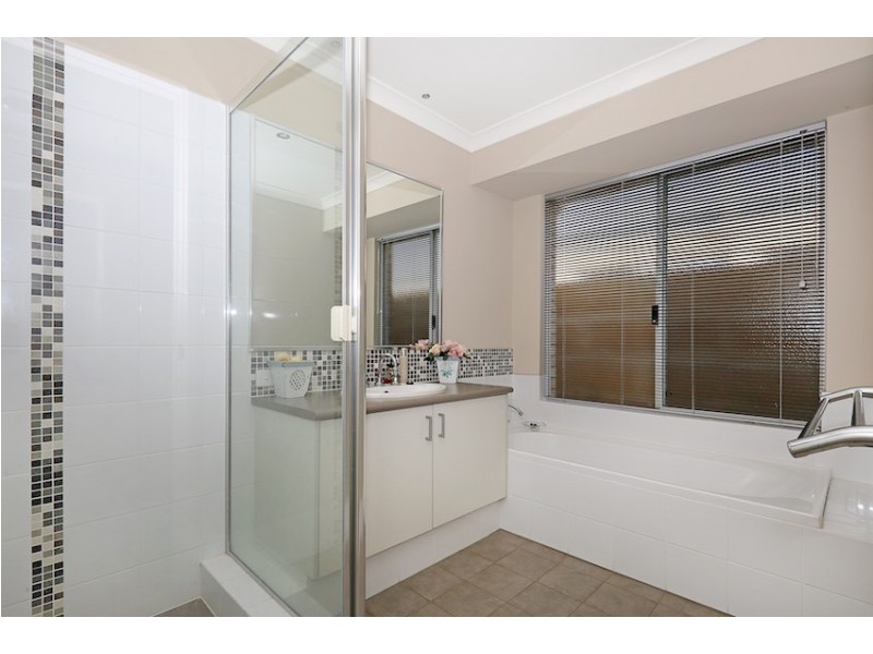 11 Jettyl Way, Wannanup WA 6210