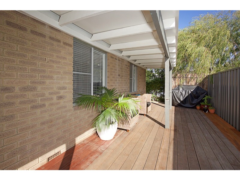 14 Scrivener Place, Halls Head WA 6210