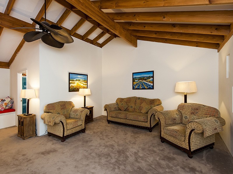 16 Raywood Road, Bouvard WA 6211