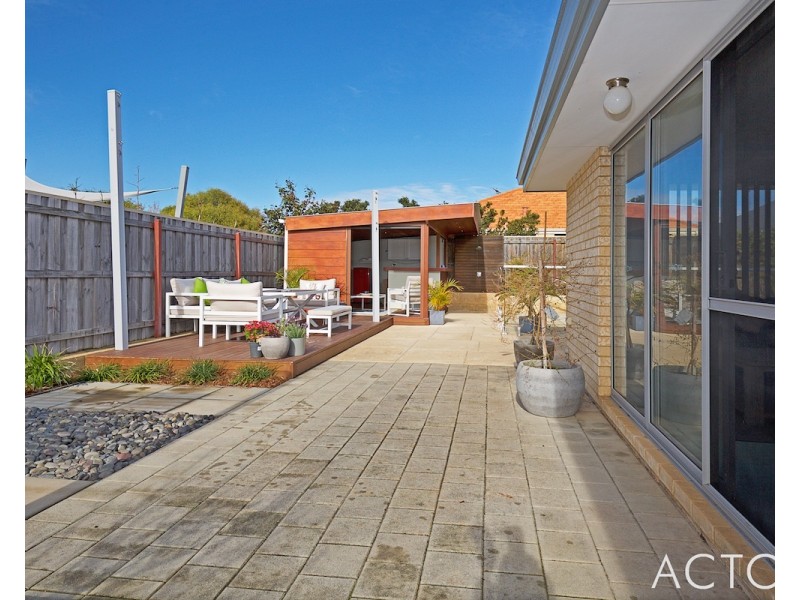 74 Seascapes Boulevard, Halls Head WA 6210