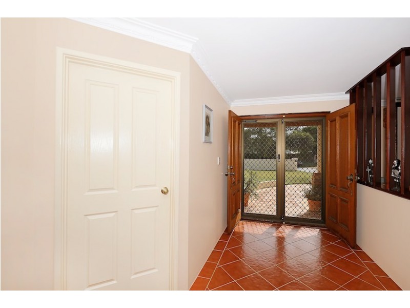 6 Carrick Cross, Greenfields WA 6210